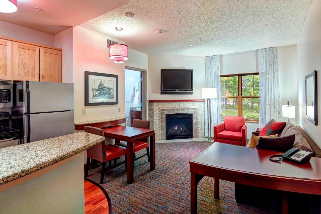 Residence Inn Minneapolis Plymouth Dış mekan fotoğraf